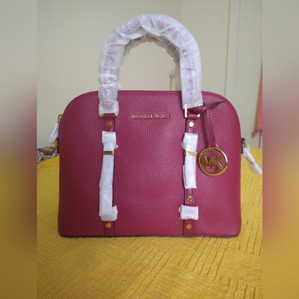 Michael Kors Pebbled Leather Medium Dome Satchel Bag Bedford Legacy - Picture 2 of 11